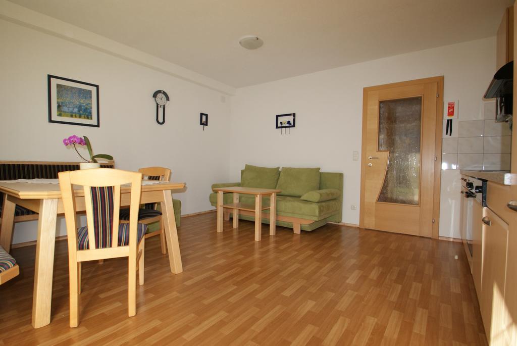 Apart Nicole Appartement See Buitenkant foto